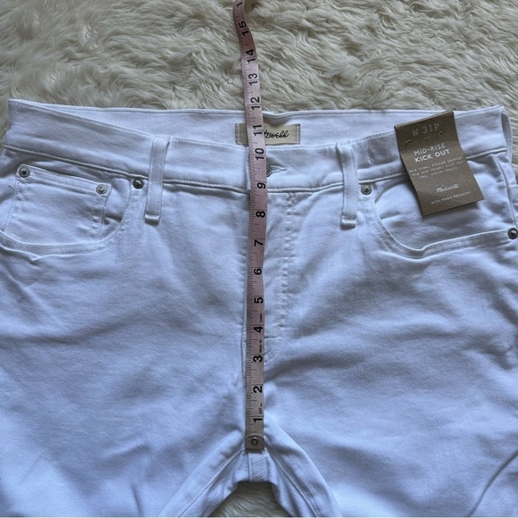 Madewell Jeans Petite Kick Out Crop Mid-Rise Stretch Pure White 31P NWT New - Picture 11 of 12